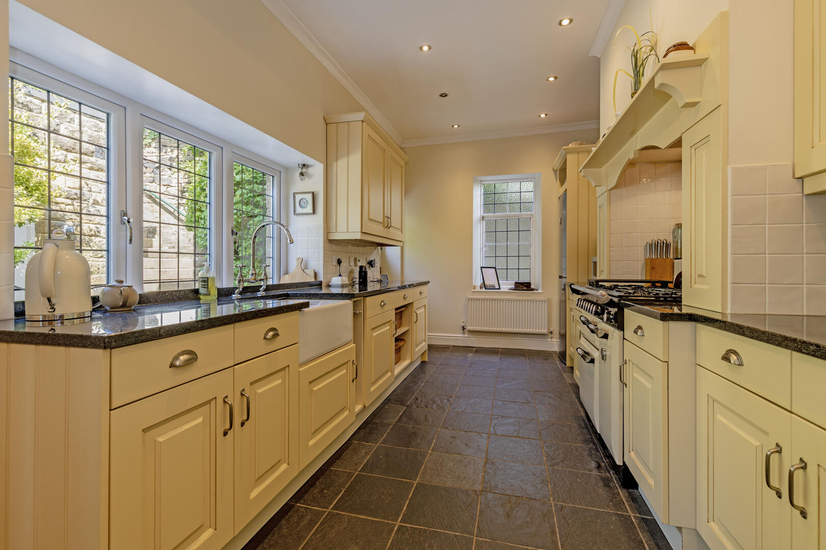 High Mead, Sir William Hill Road, Grindleford, Hope Valley, S32 2HS