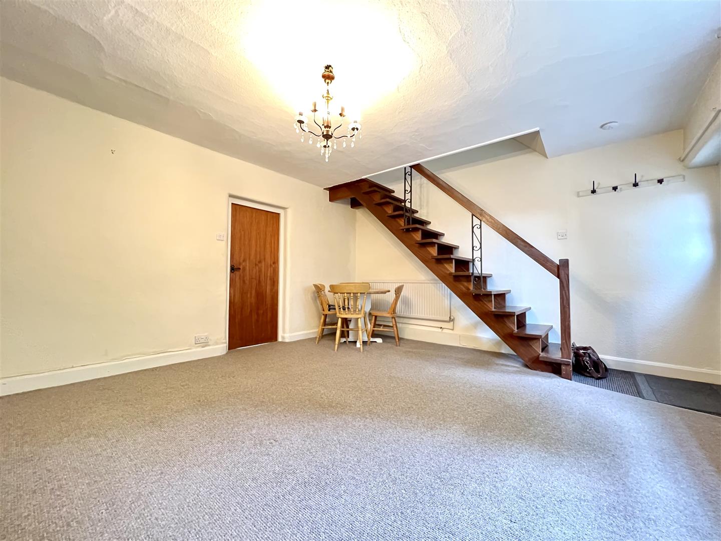3 Millstone Cottages, The Dale, Hathersage, Hope Valley, S32 1AQ