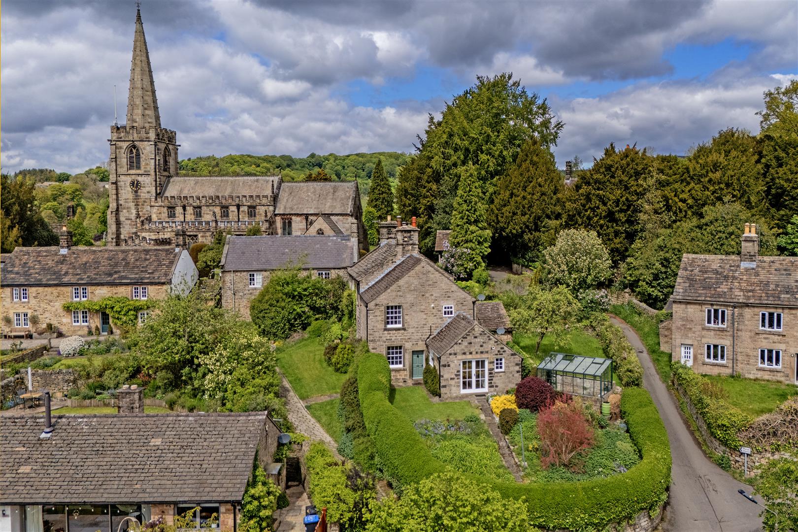 1, Church Bank Cottages, Hathersage, Hope Valley, S32 1AJ