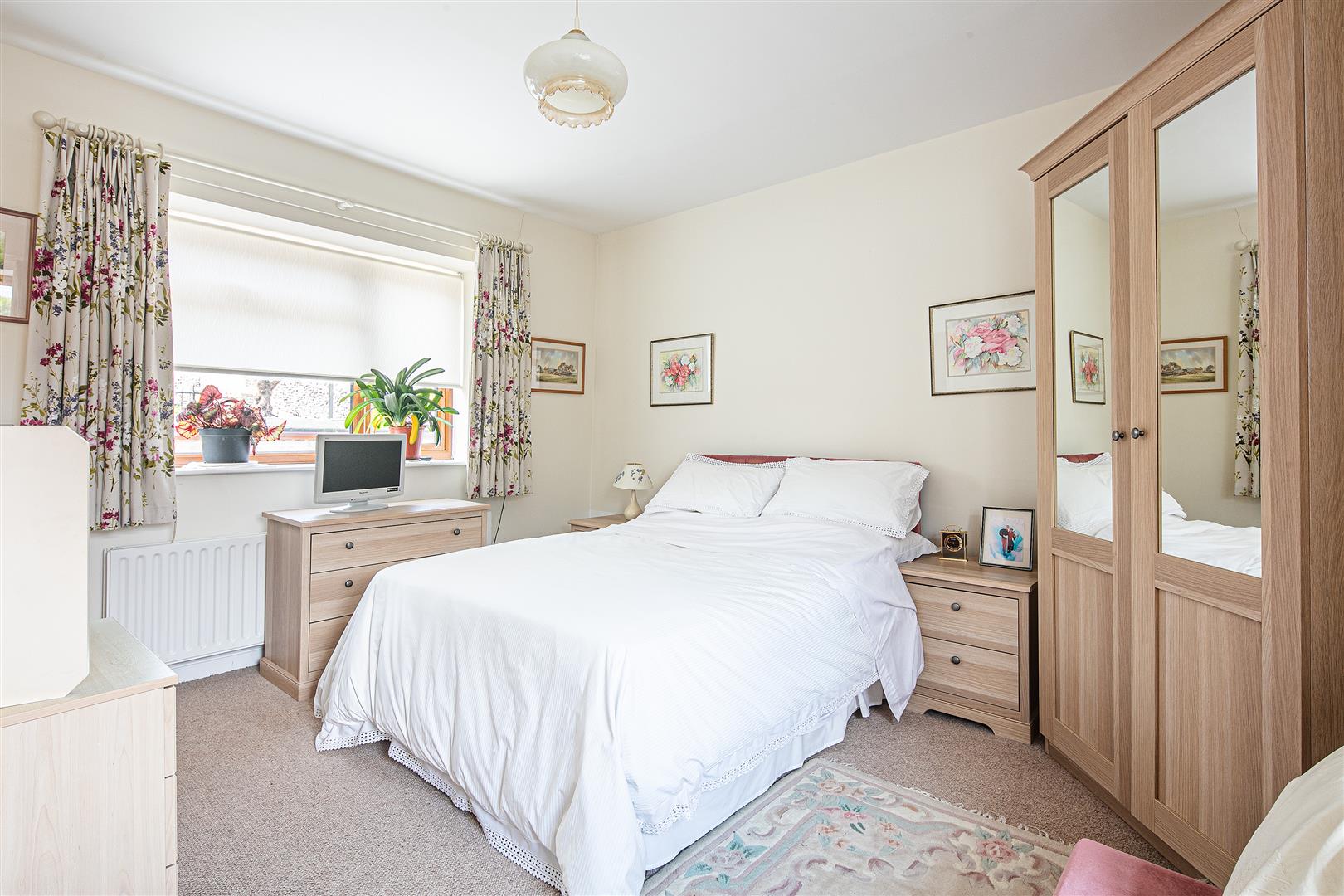 Cobb Barn, Smalldale, Bradwell, Hope Valley, S33 9JQ