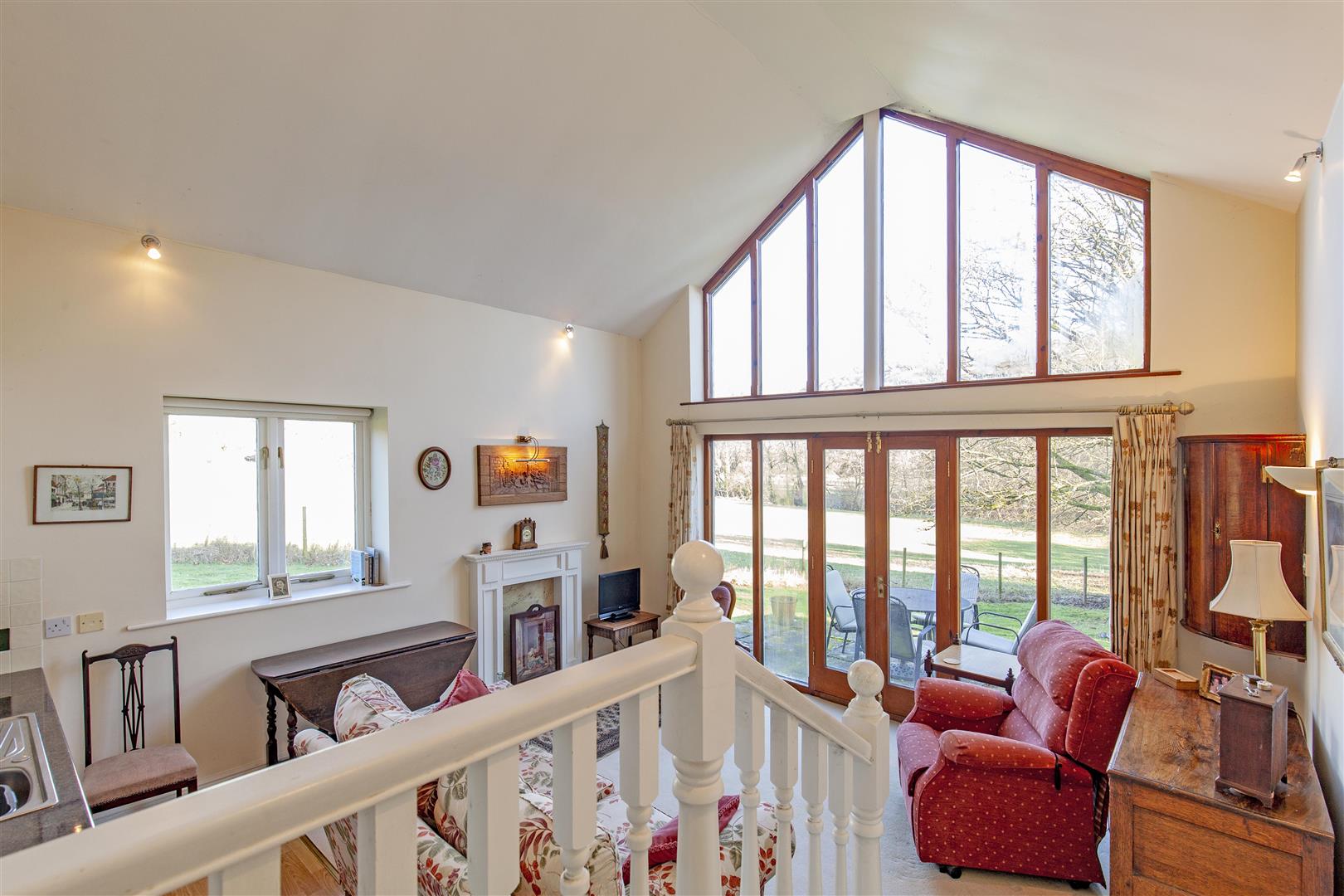 Heywood House, Main Road, Grindleford, Hope Valley, S32 2JN
