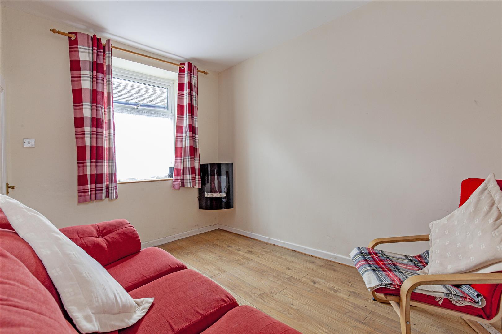 Northcliffe, Smithy Hill, Bradwell, S33 9JR