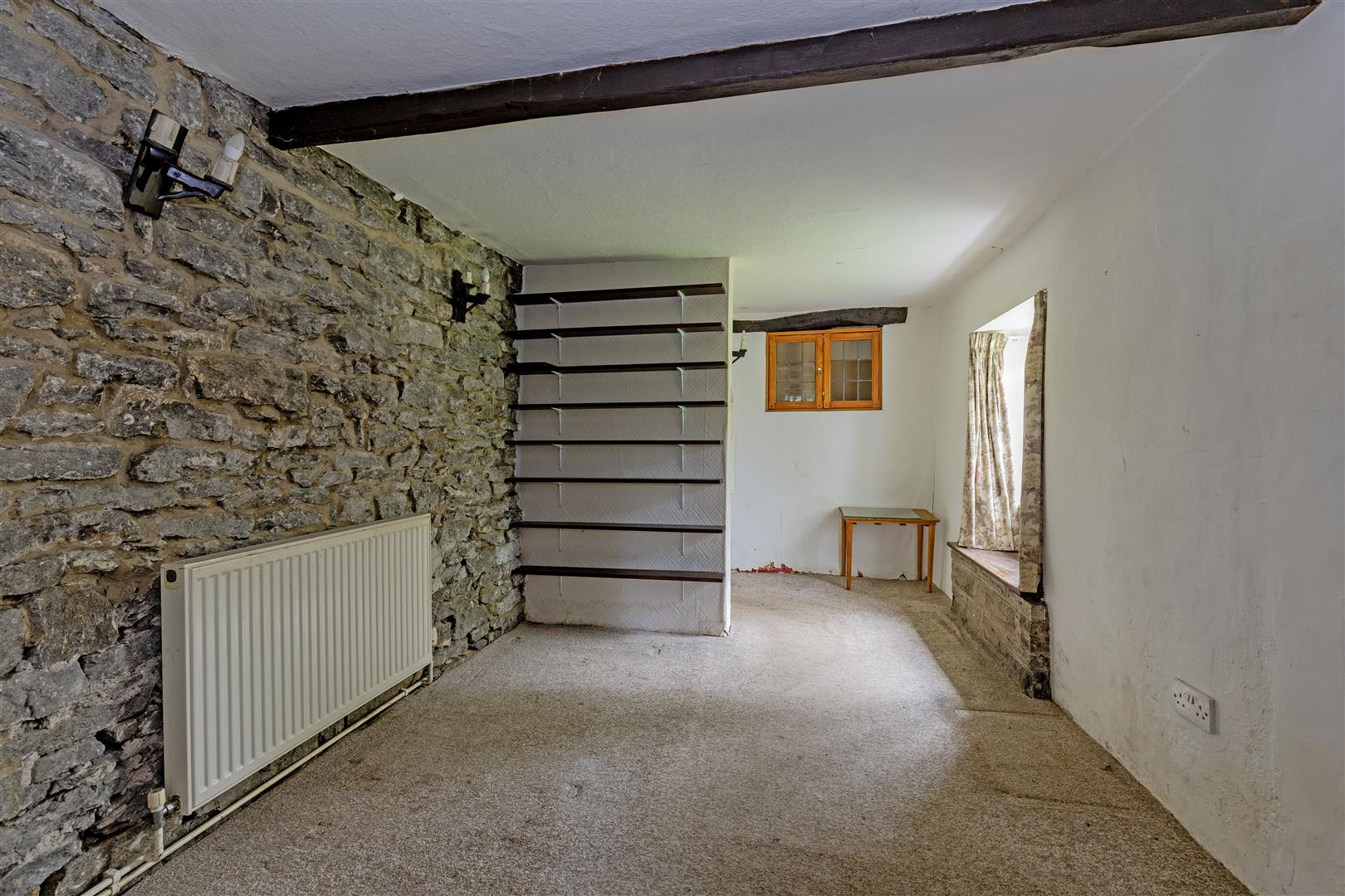 Eades End, Mill Bridge, Castleton, Hope Valley, S33 8WR