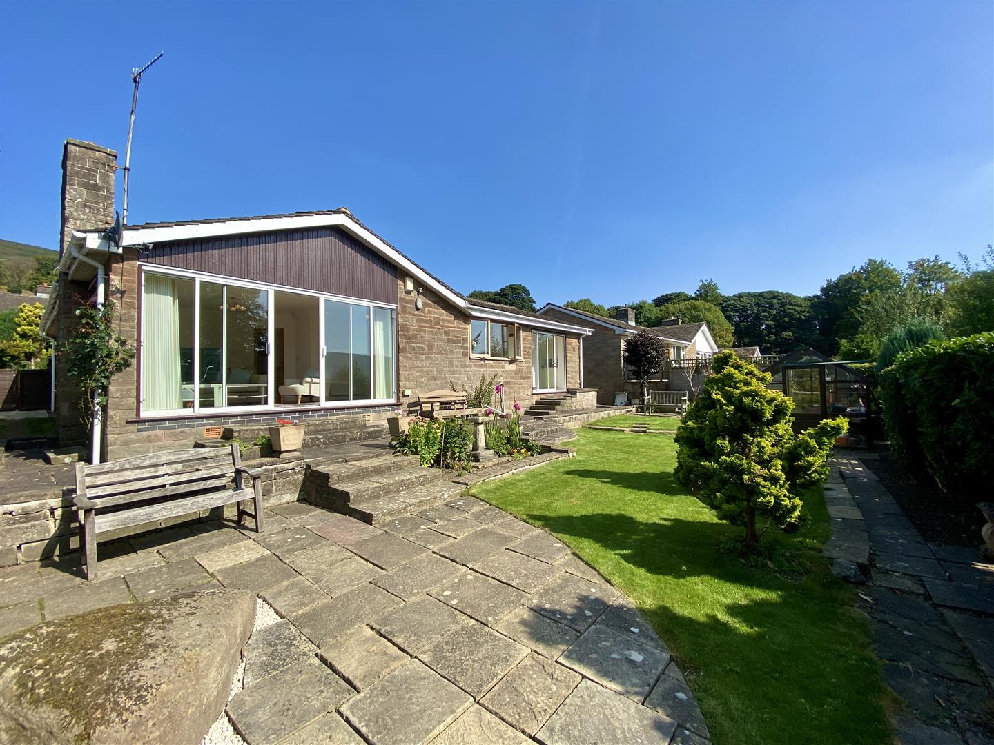 Ty Bryn, West Lees Road, Bamford, Hope Valley, S33 0BT