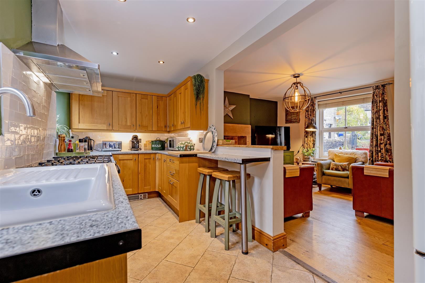 4 Carr Cottages, Townhead, Eyam, Hope Valley, S32 5RE