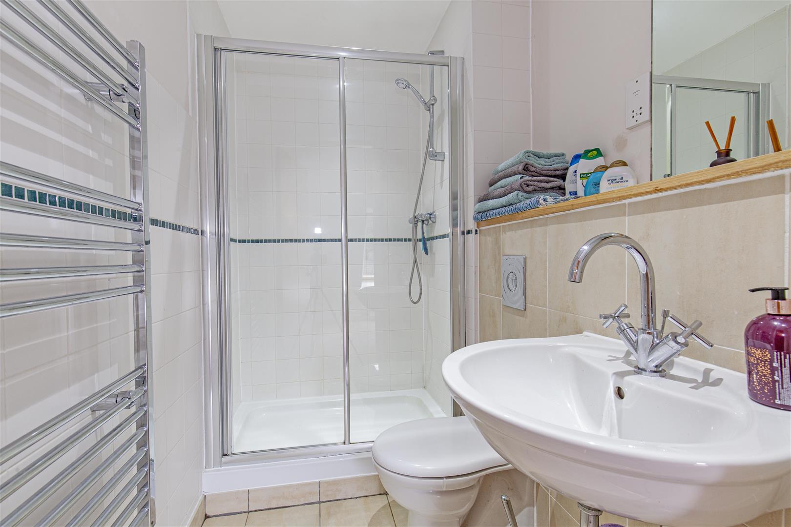 28 Ladybower Lodge, Ashopton Road, Bamford, Hope Valley, S33 0BY