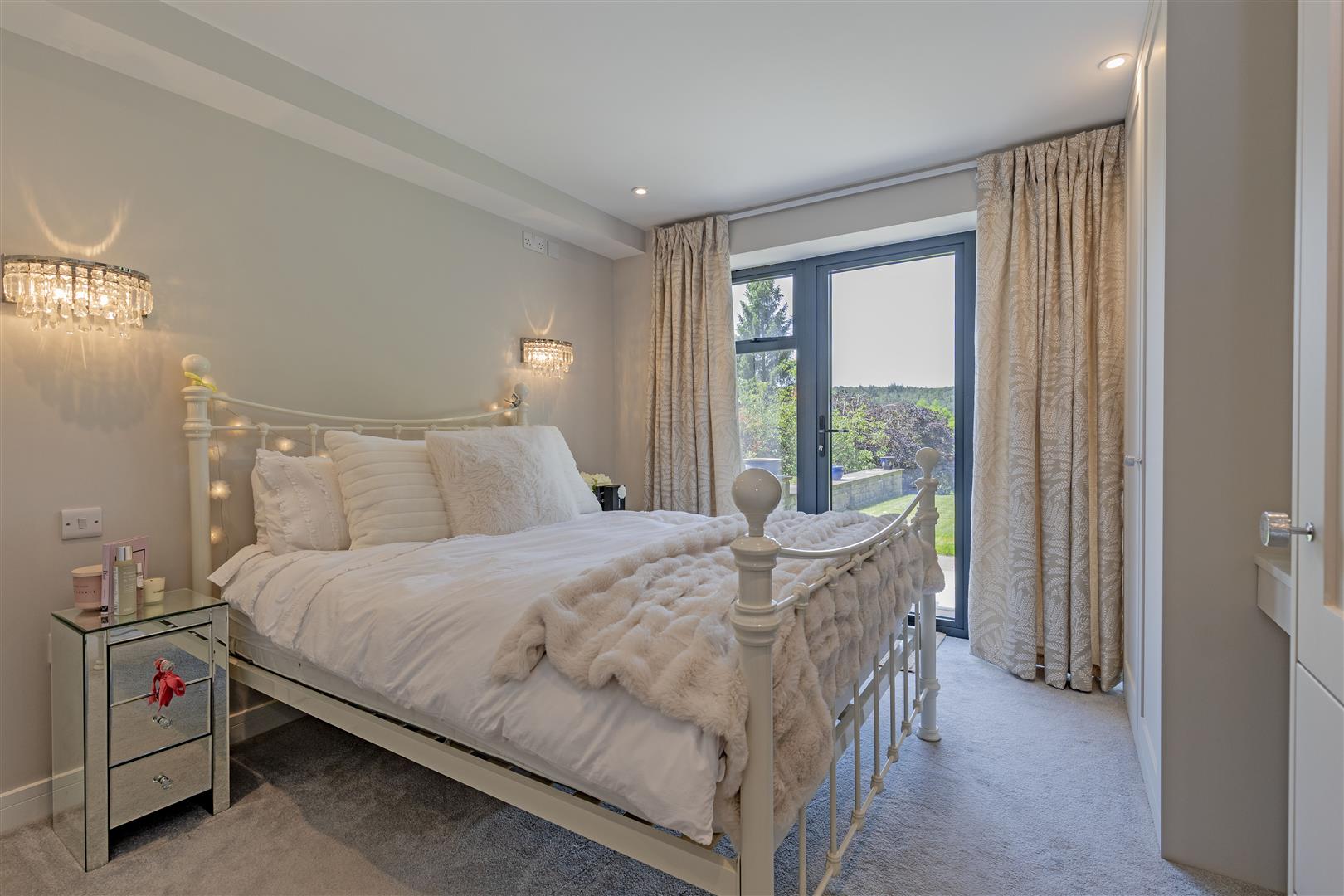 Cayley Lodge, Maynard Road, Grindleford, Hope Valley, S32 2JD