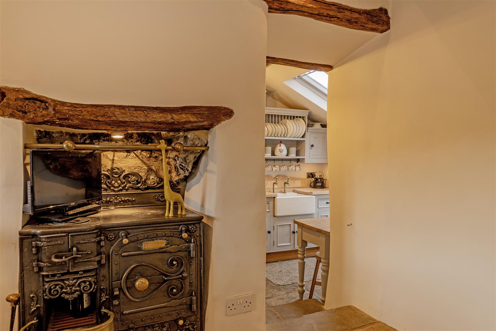 Oldfield Cottage, 56 Hill Head, Bradwell, Hope Valley, S33 9HY