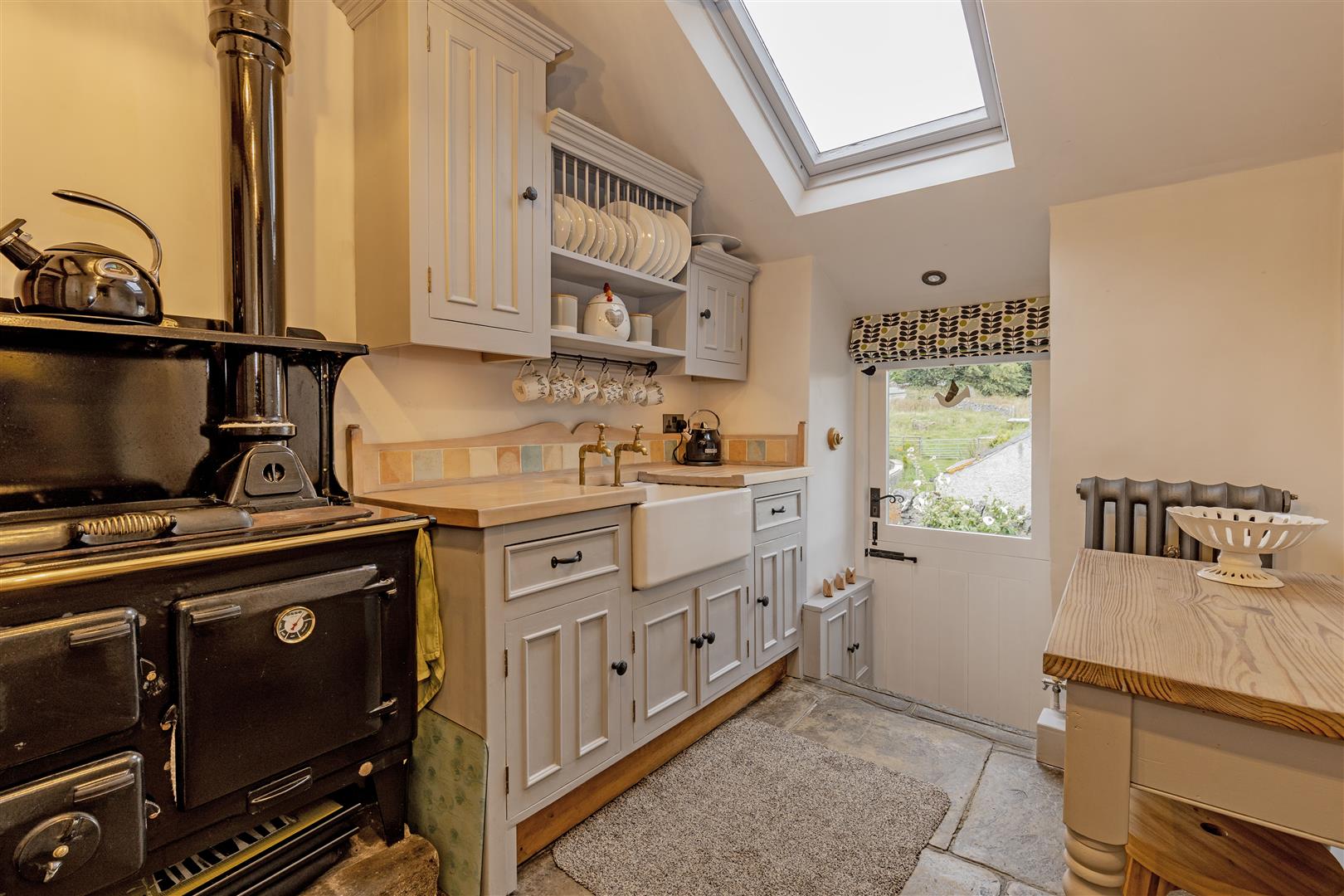Oldfield Cottage, 56 Hill Head, Bradwell, Hope Valley, S33 9HY