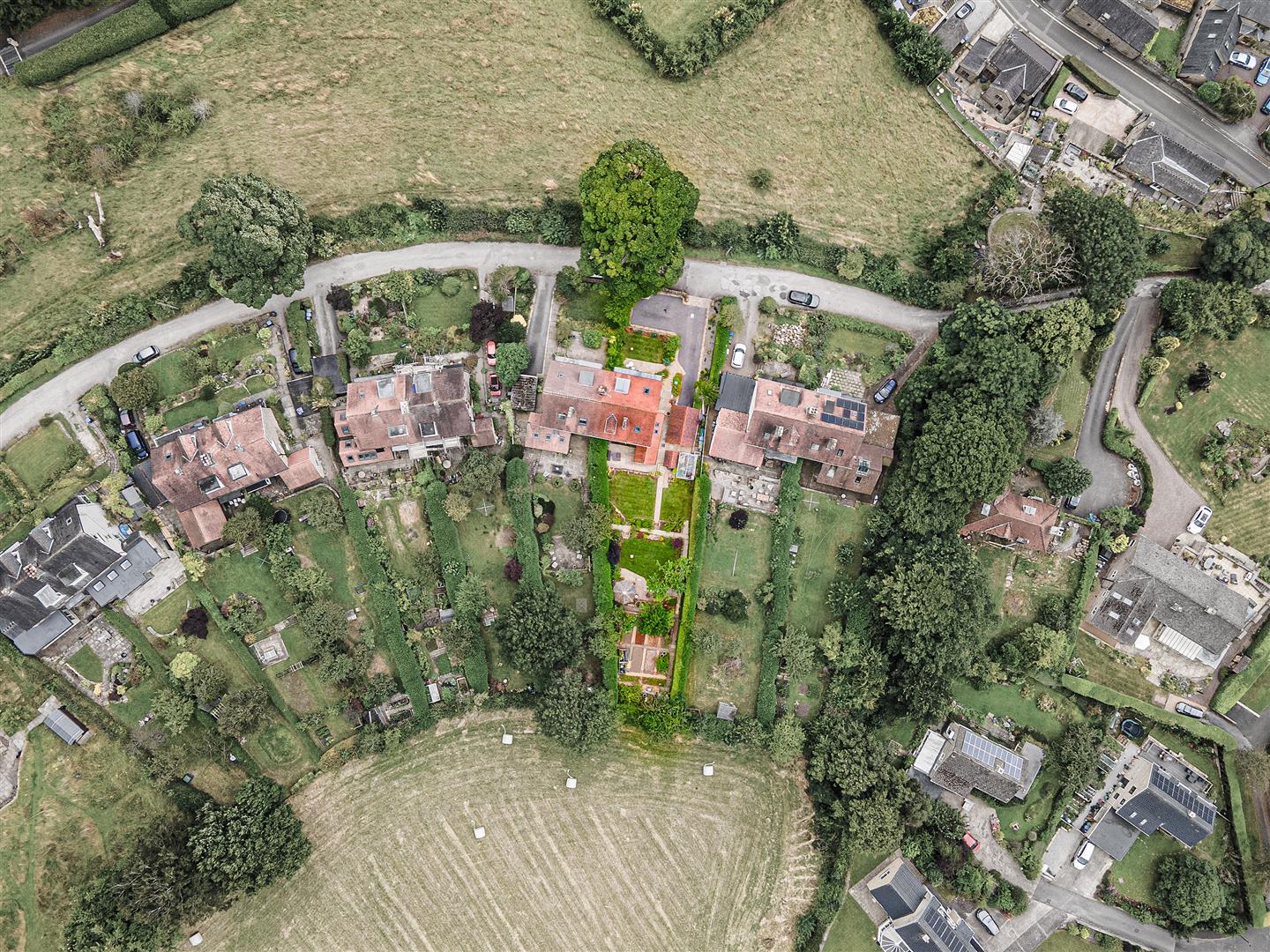 3, Park Edge, Hathersage, Hope Valley, S32 1BS