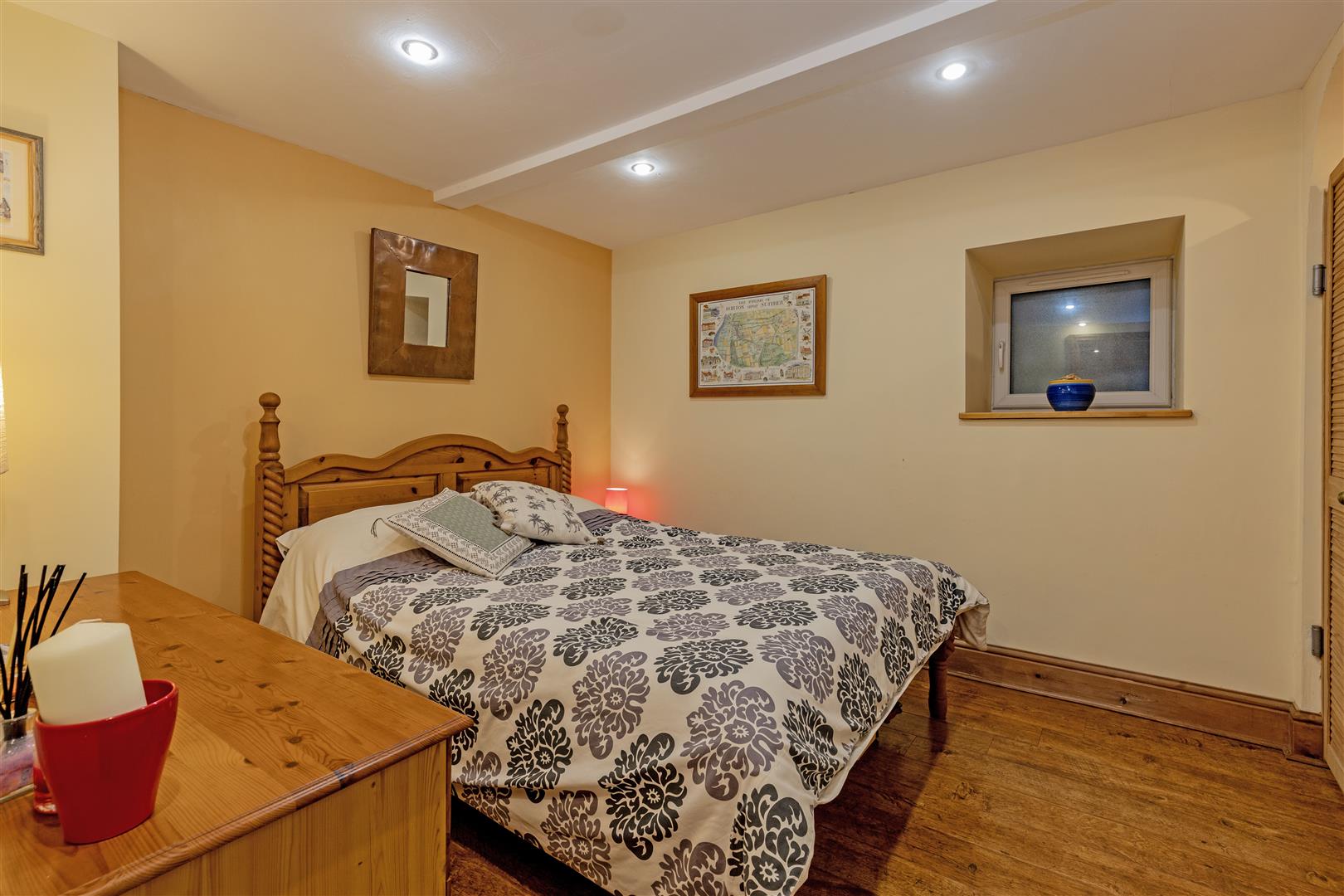 2 Cross Lane Villas, Granby Road, Bradwell, Hope Valley, S33 9GU