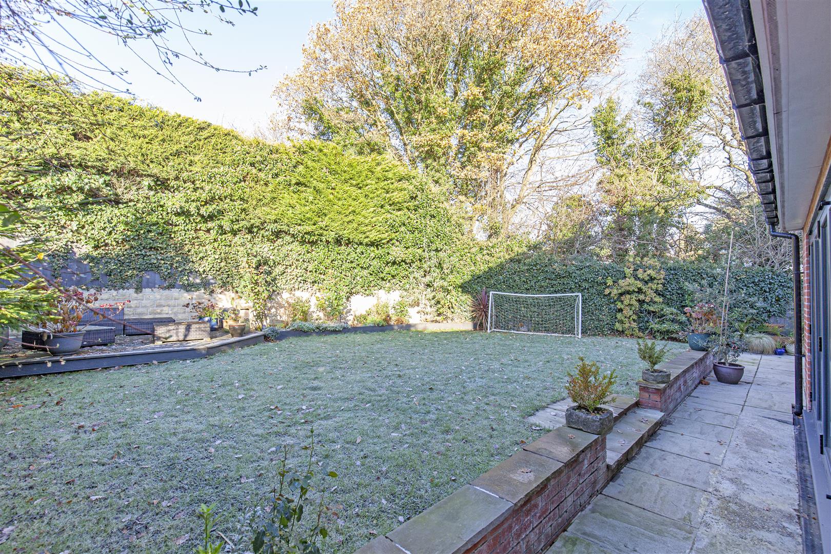 9, Ashfurlong Park, Dore, Sheffield, S17 3LD