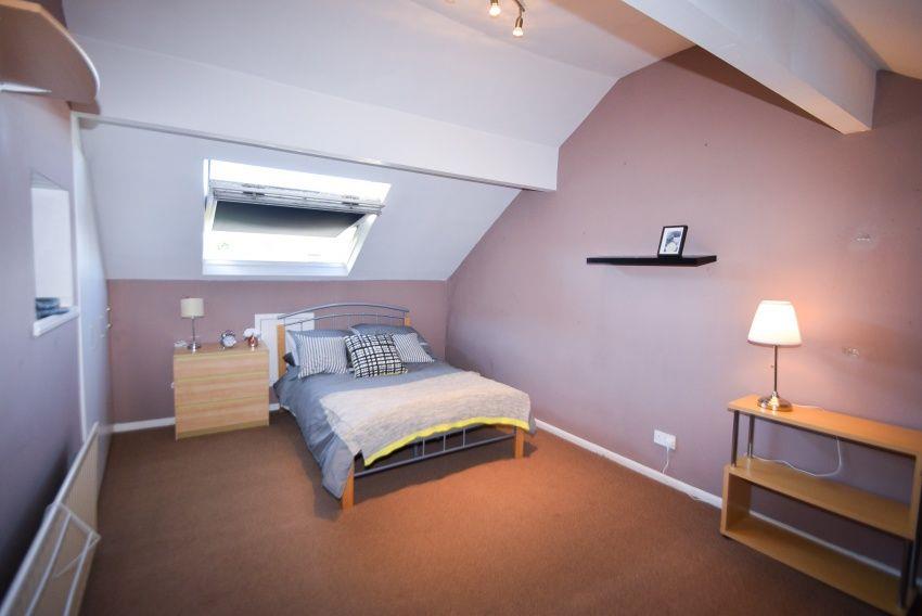 32, Club Street, Sharrow, Sheffield, S11 8DE