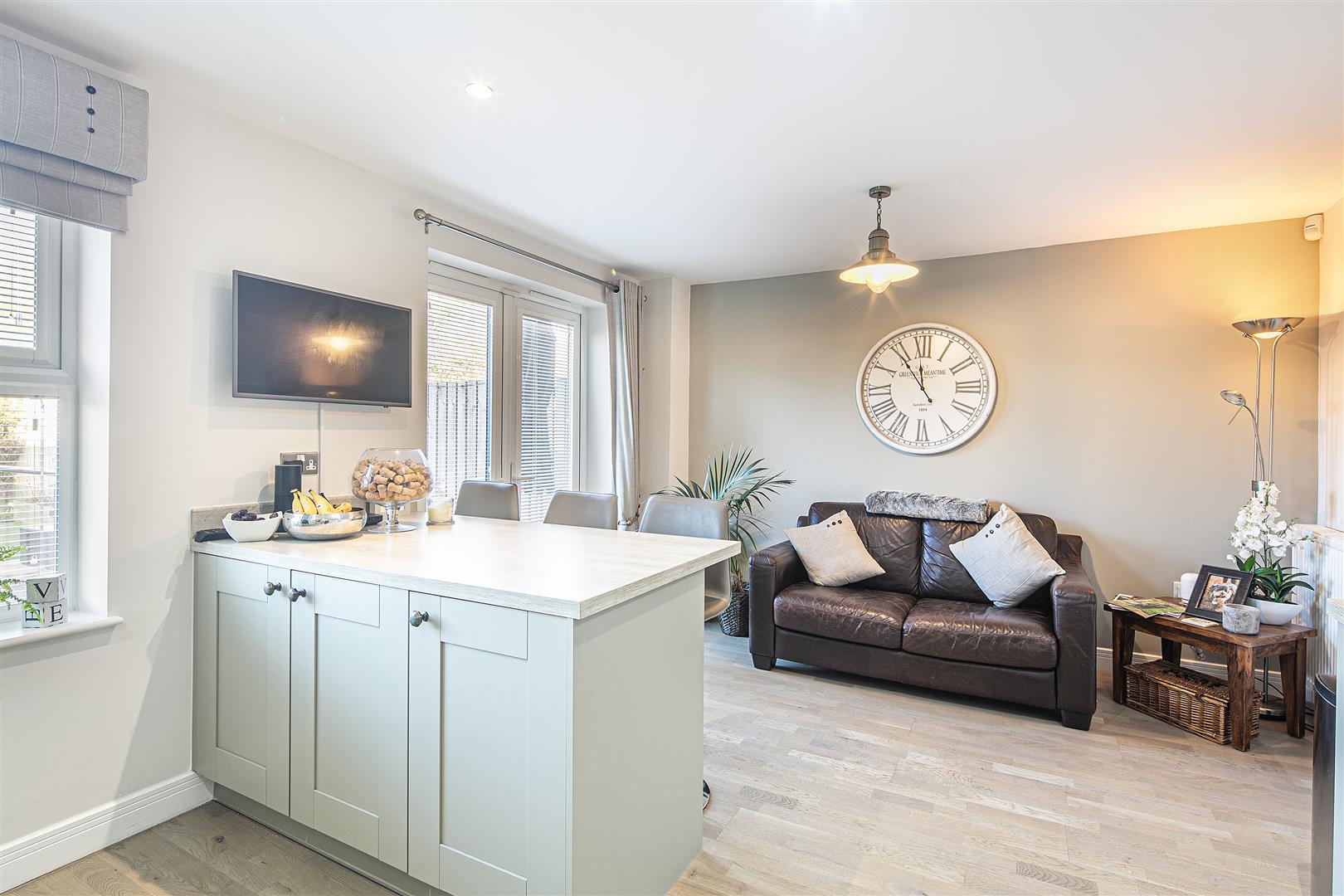 19, Saxon Avenue, Dore, Sheffield, S17 3SB