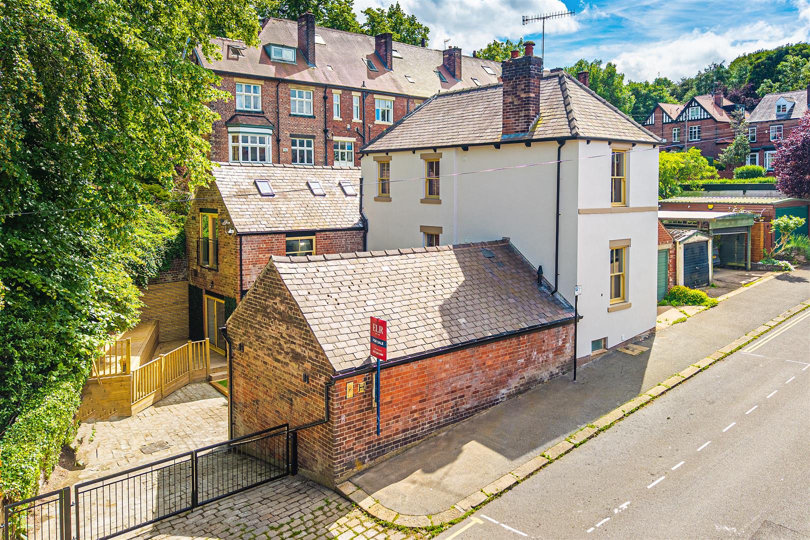 8, Sandbeck Place, Sheffield, S11 8XP