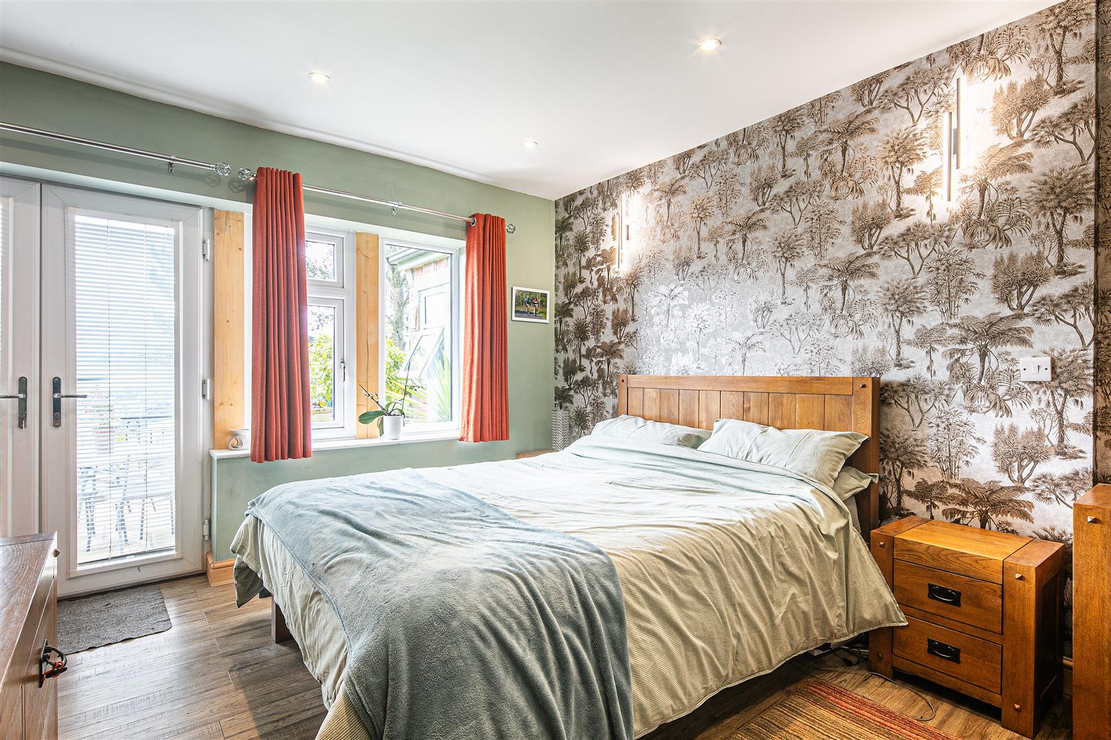 Rhinegold, Hollin House Lane, Loxley, Sheffield, S6 6RG
