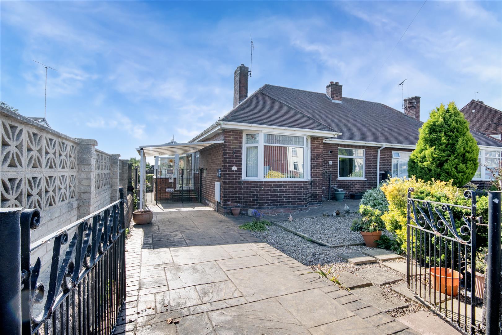 8, Rotherham Road, Clowne, Chesterfield, S43 4PS