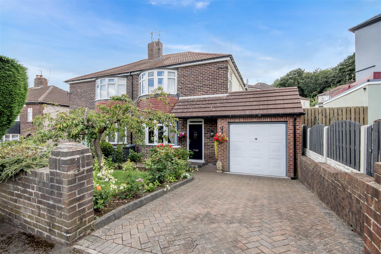 21, Nether Avenue, Grenoside, Sheffield, S35 8PW
