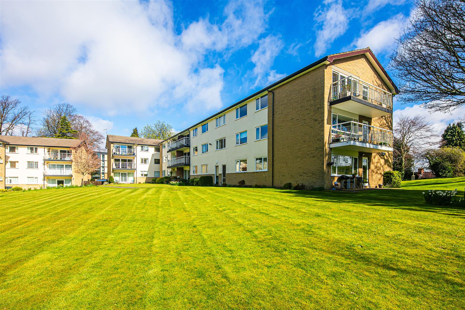 48, The Glen, Sheffield, S10 3FN