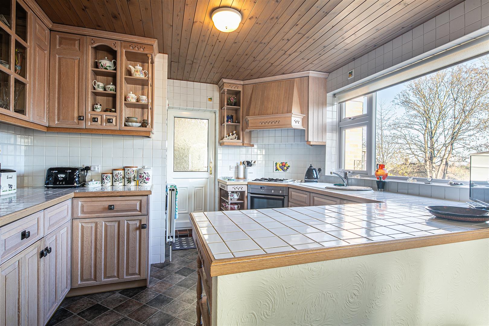 400, Halifax Road, Grenoside, Sheffield, S35 8PA