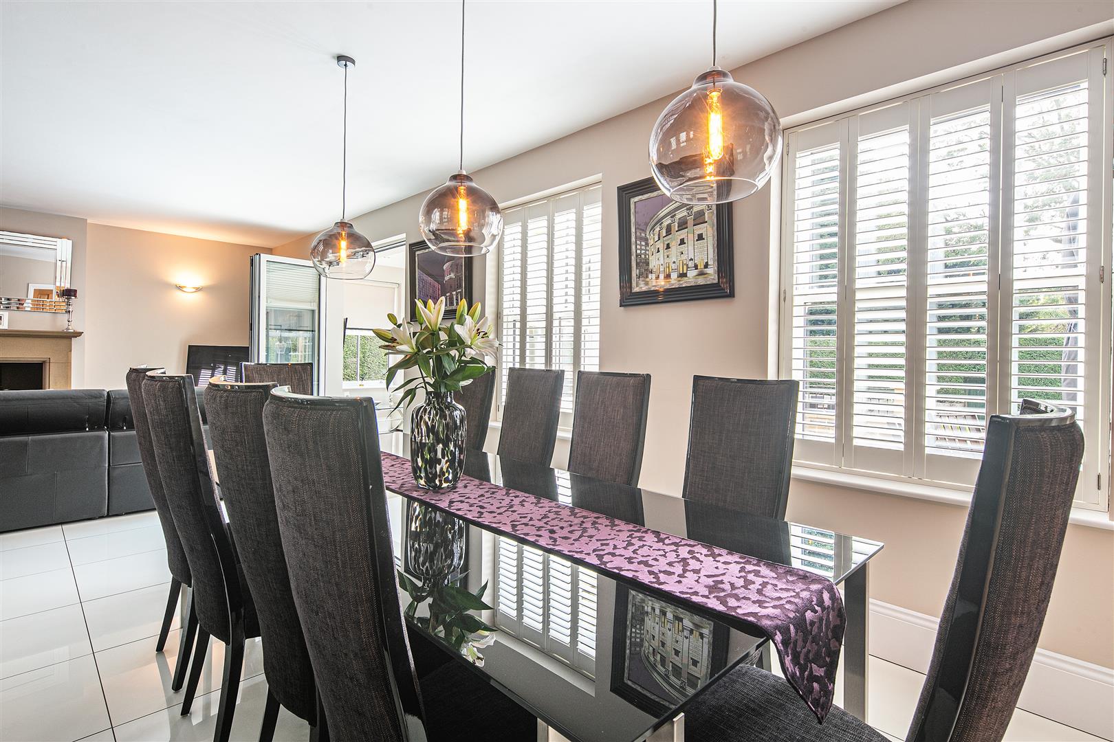 Rock Mount, Lindrick Dale, Lindrick, Nr Sheffield, S81 8BB