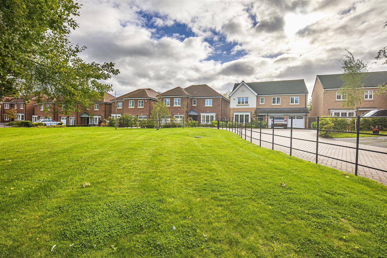 Oak Tree Cottage, 12, Waterfall Close, Norton, Sheffield, S8 8AE
