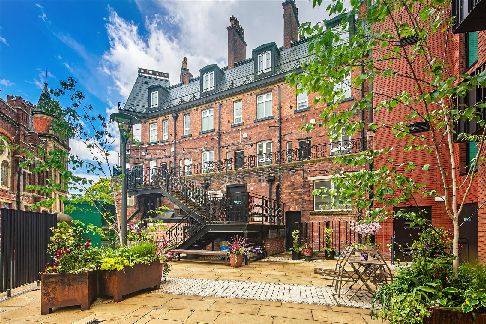 3 Laycock House, Cross Burgess Street, Sheffield, S1 2HG