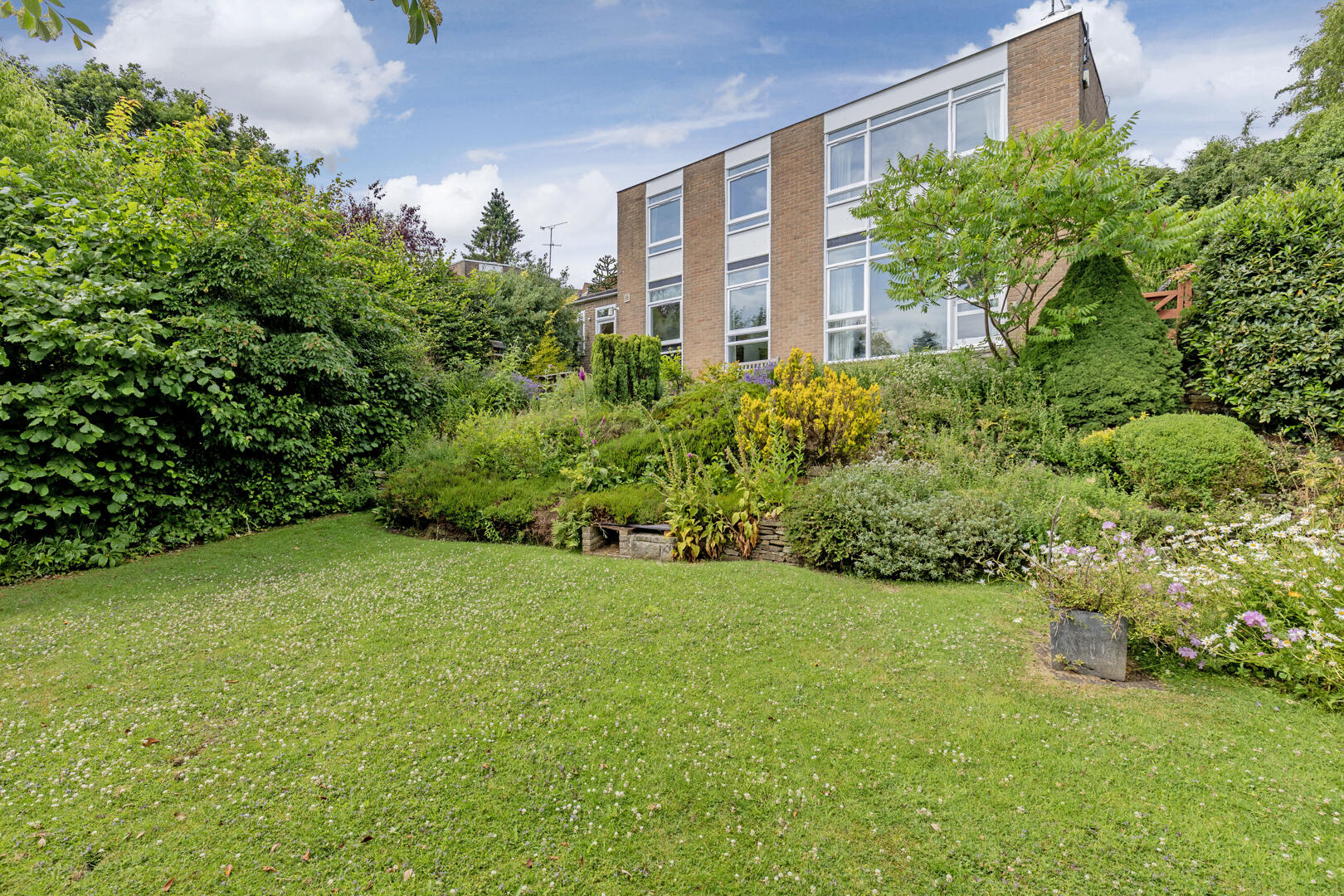 5, Canterbury Crescent, Sheffield, S10 3RW