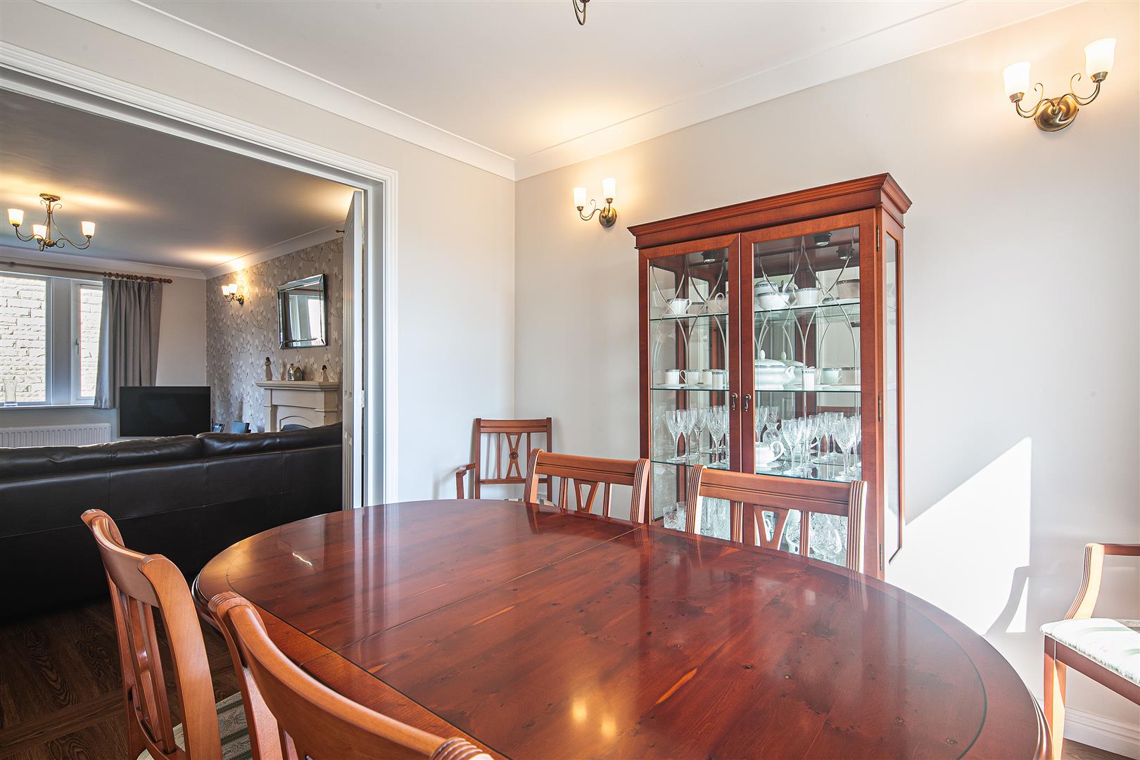 28, Totley Hall Drive, Sheffield, S17 4BB