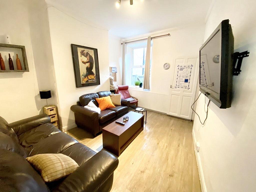 197, Springvale Road, Common Side, Sheffield, S6 3NT