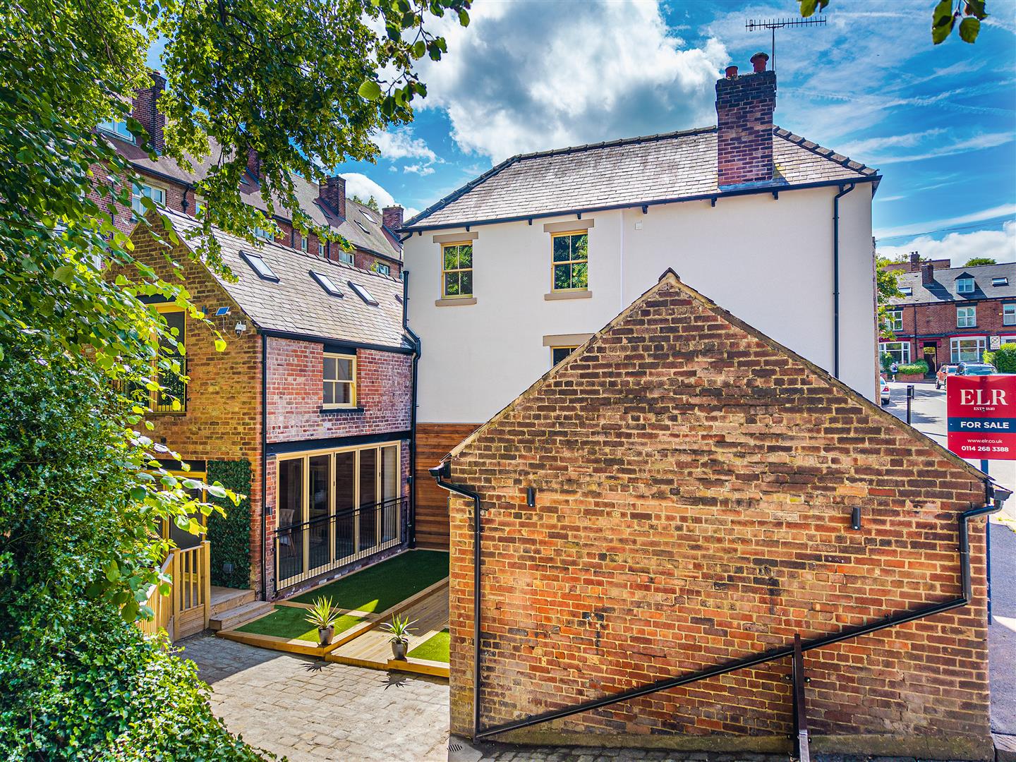 8, Sandbeck Place, Sheffield, S11 8XP
