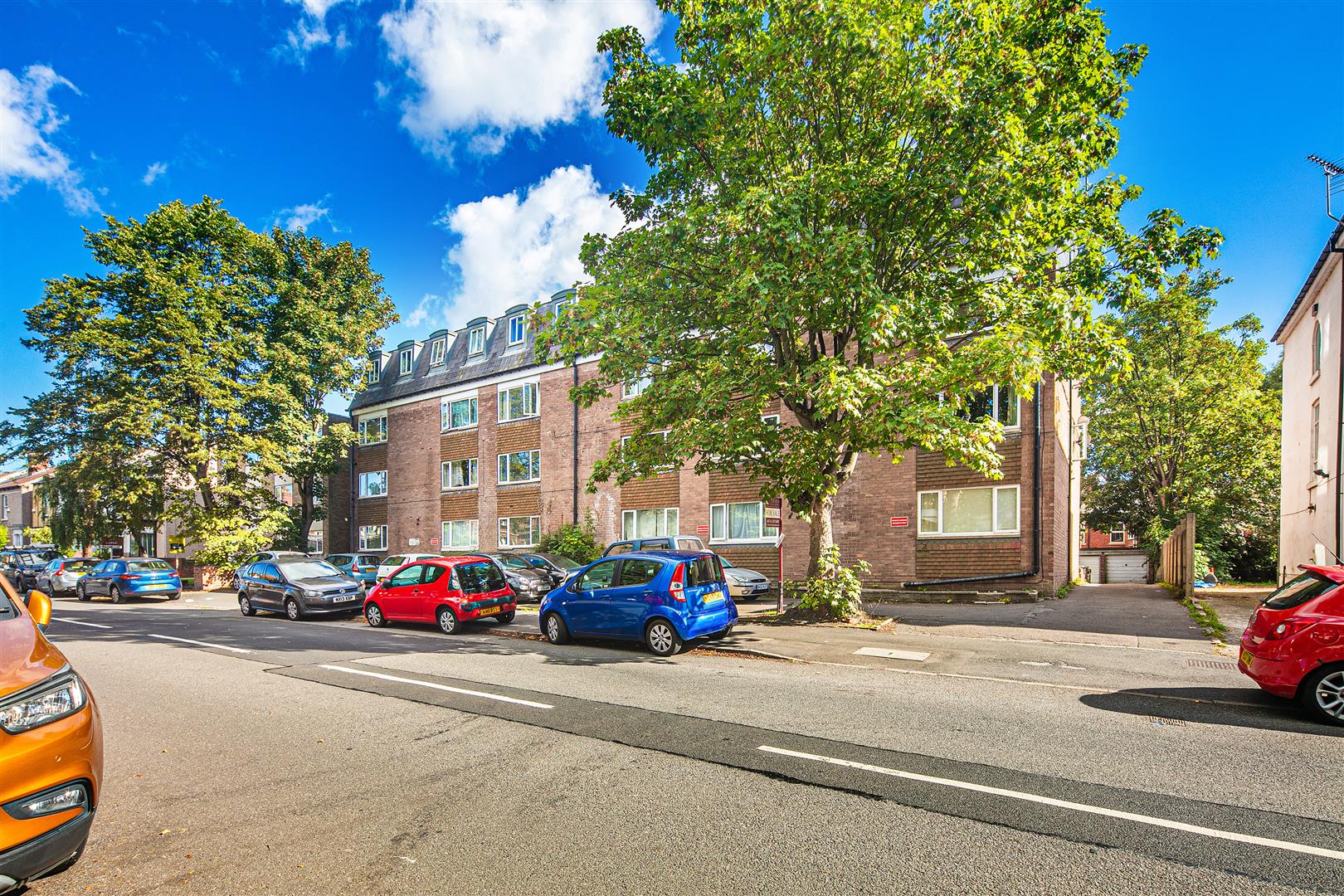 20 Ventnor Court, 25 Wostenholm Road, Sharrow, Sheffield, S7 1LB