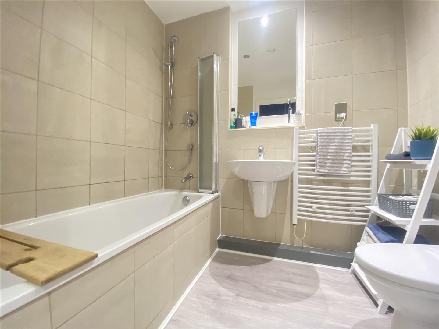 304 West One, Plaza Two, 11, Cavendish Street, Sheffield, S3 7SL
