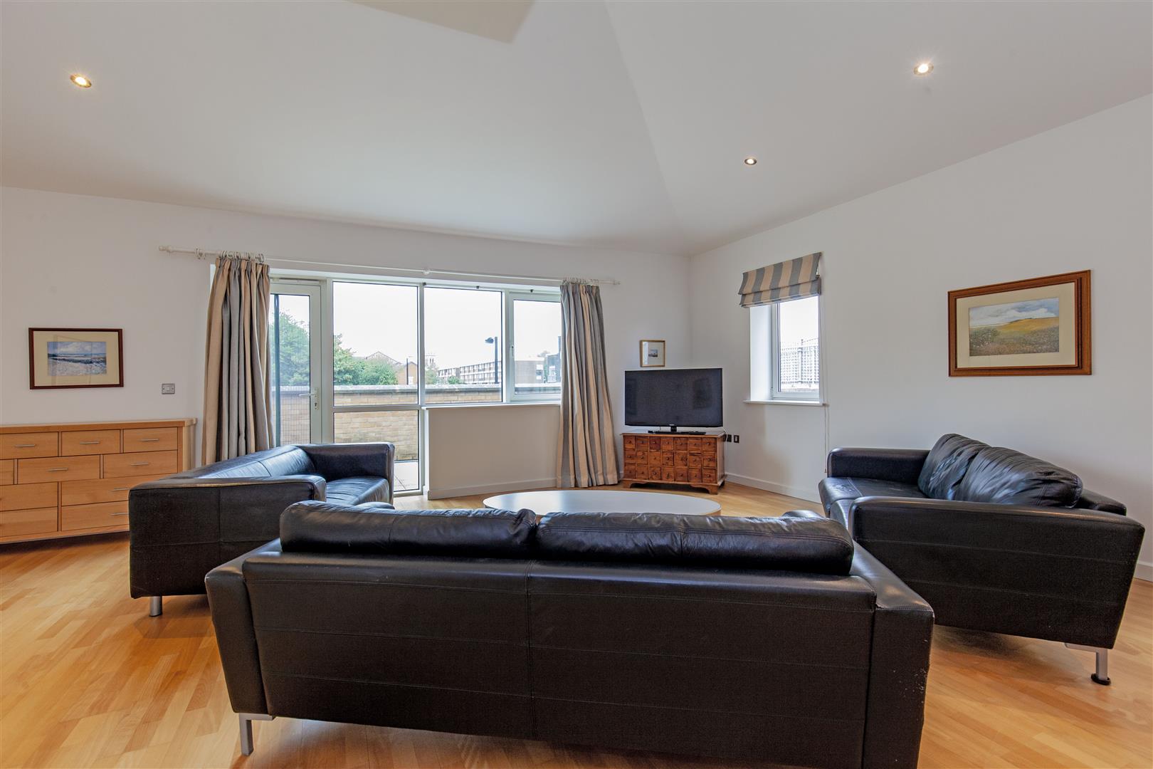 Flat 92, 211, Draymans Court, Ecclesall Road, Sheffield, S11 8HH