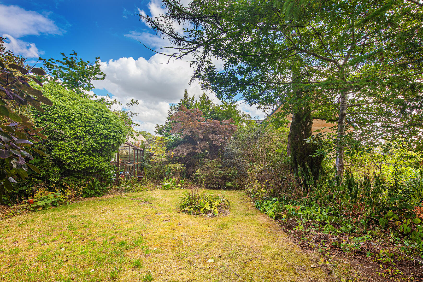 104, Tom Lane, Sheffield, S10 3PF