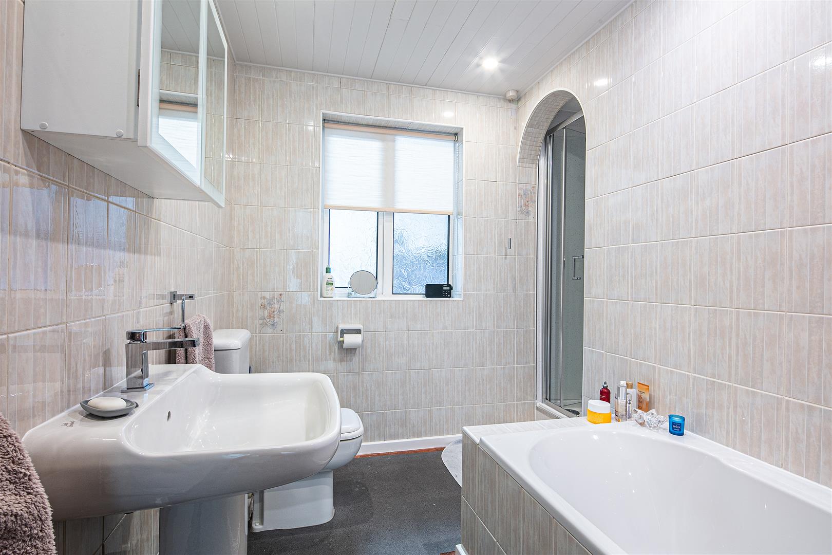 400, Halifax Road, Grenoside, Sheffield, S35 8PA