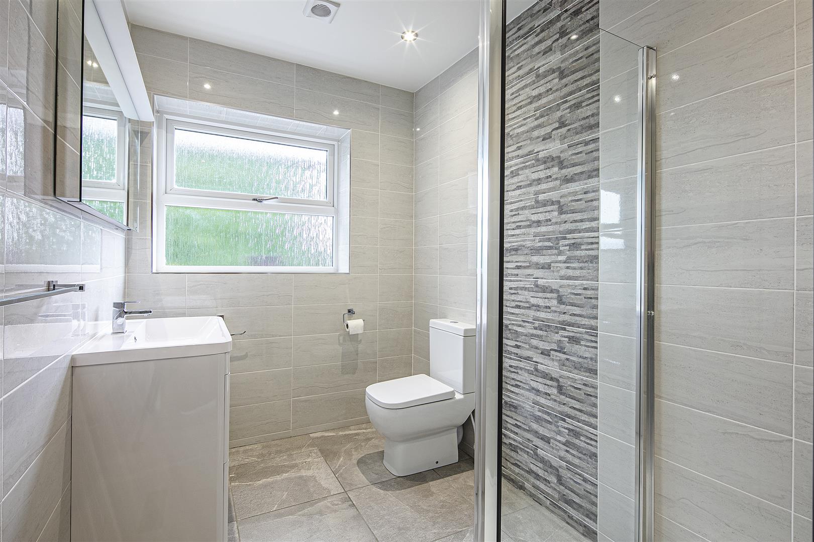 46, Burlington Road, Dore, Sheffield, S17 3NQ