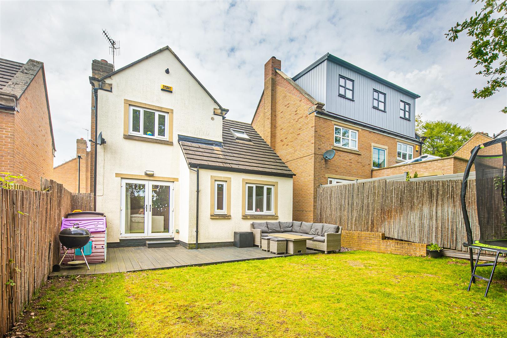 17A, Kings Coppice, Dore, Sheffield, S17 3RZ