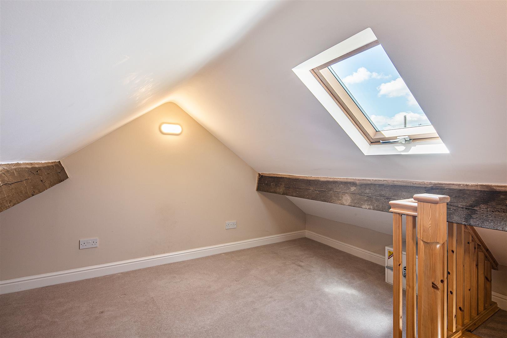 5 Shrewsbury Terrace, Butts Hill, Totley, Sheffield, S17 4AN