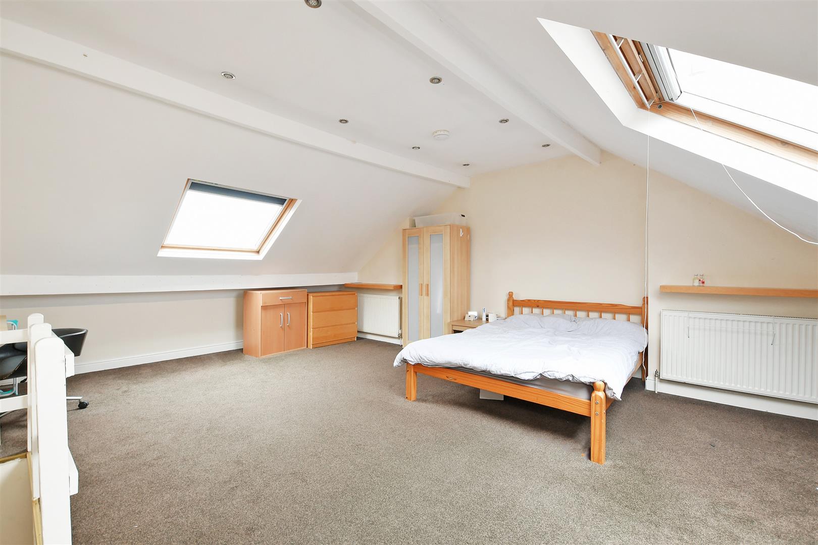 26, Lydgate Lane, Crookes, Sheffield, S10 5FH