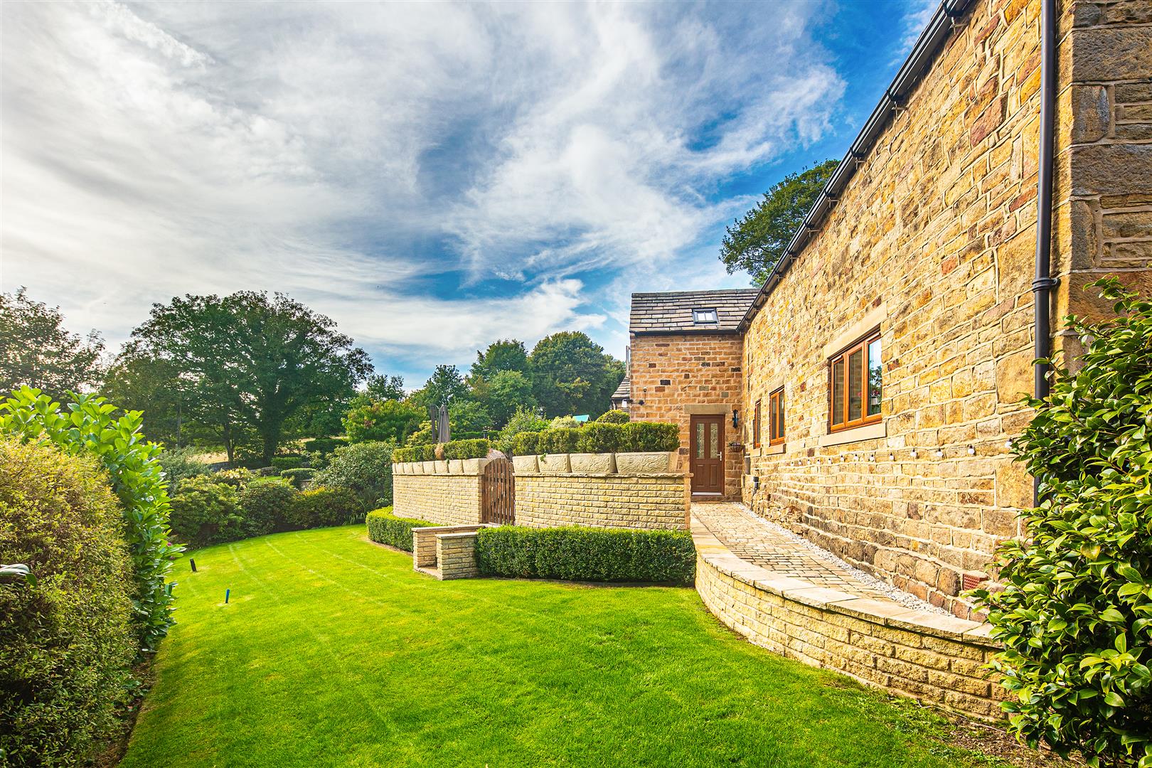 Smallfield Cottage, Smallfield Lane, High Bradfield, Sheffield, S6 6LJ