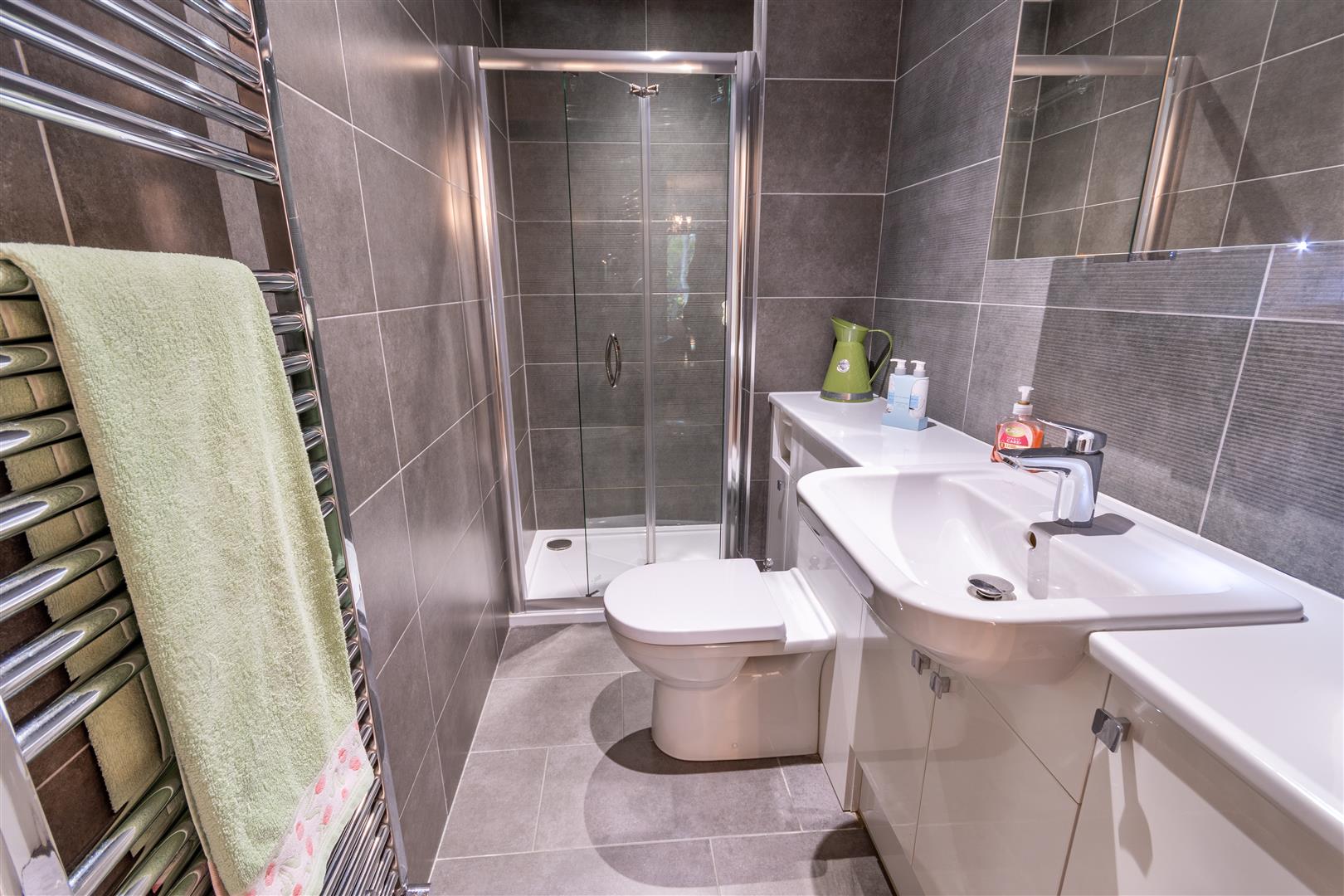 26 Twentywell Lane, Dore, Sheffield, S17 4QD
