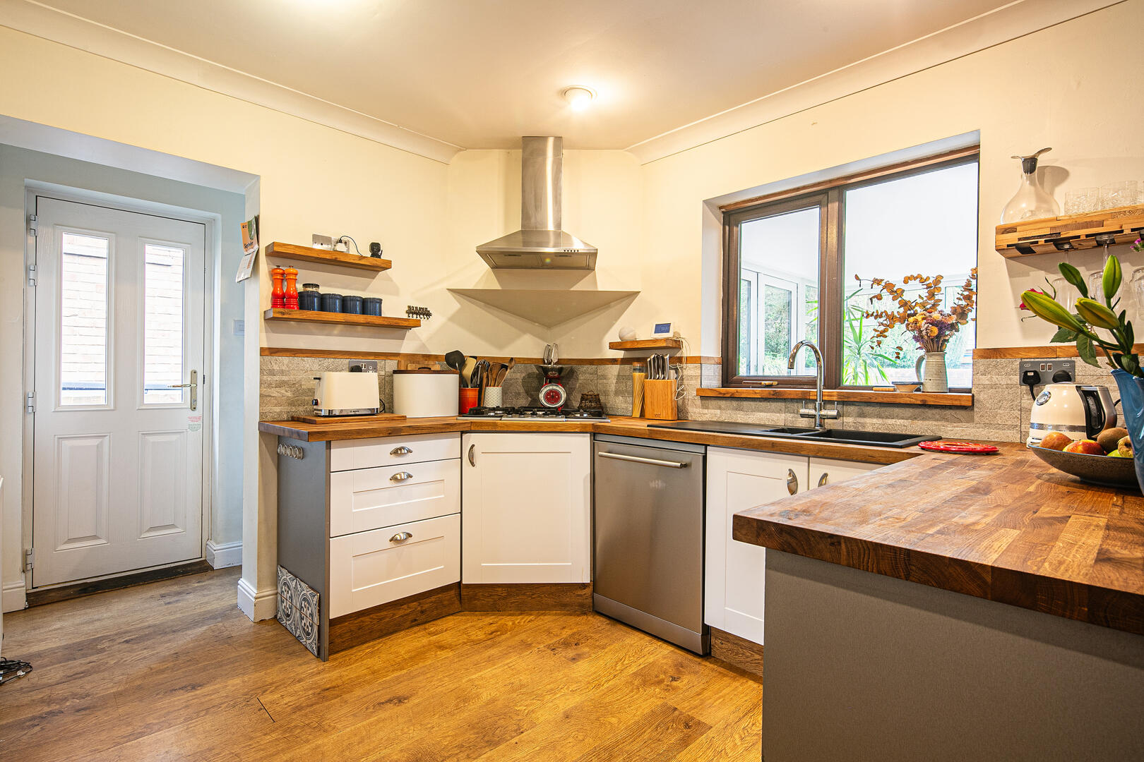 14, Queen Victoria Road, Totley Rise, Sheffield, S17 4HT