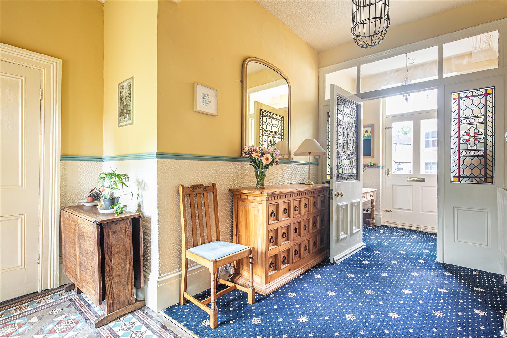16, Avondale Road, Chesterfield, S40 4TF