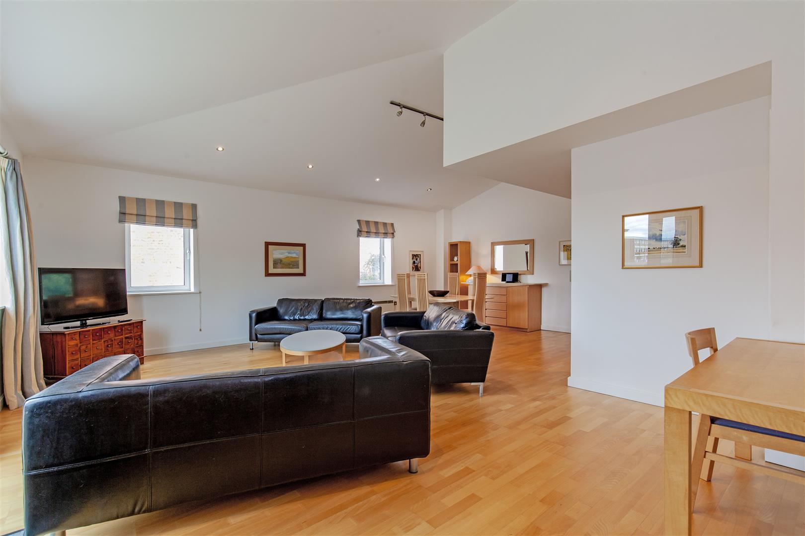 Flat 92, 211, Draymans Court, Ecclesall Road, Sheffield, S11 8HH