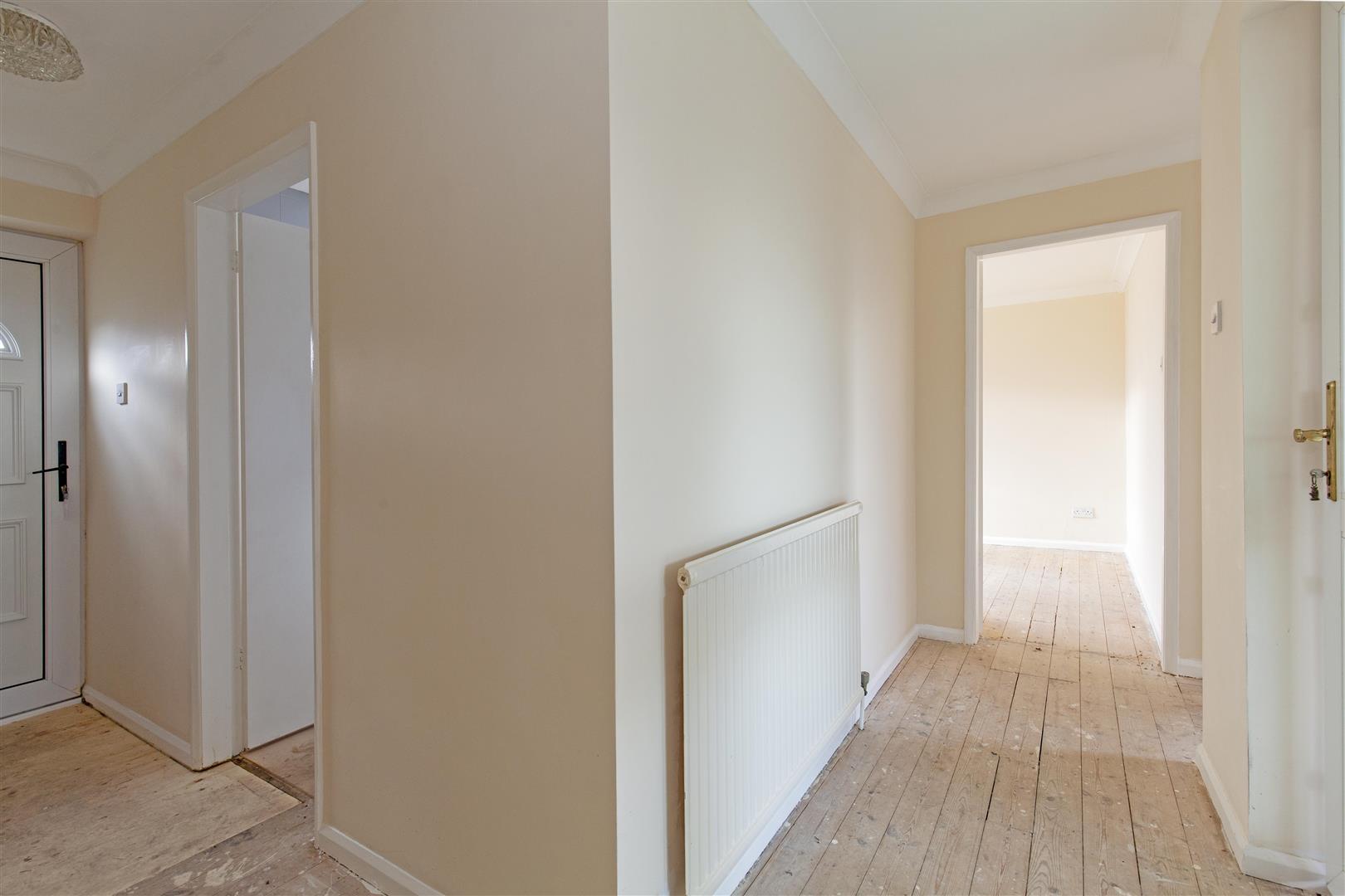 49, Howard Drive, Old Whittington, Chesterfield, S41 9JU