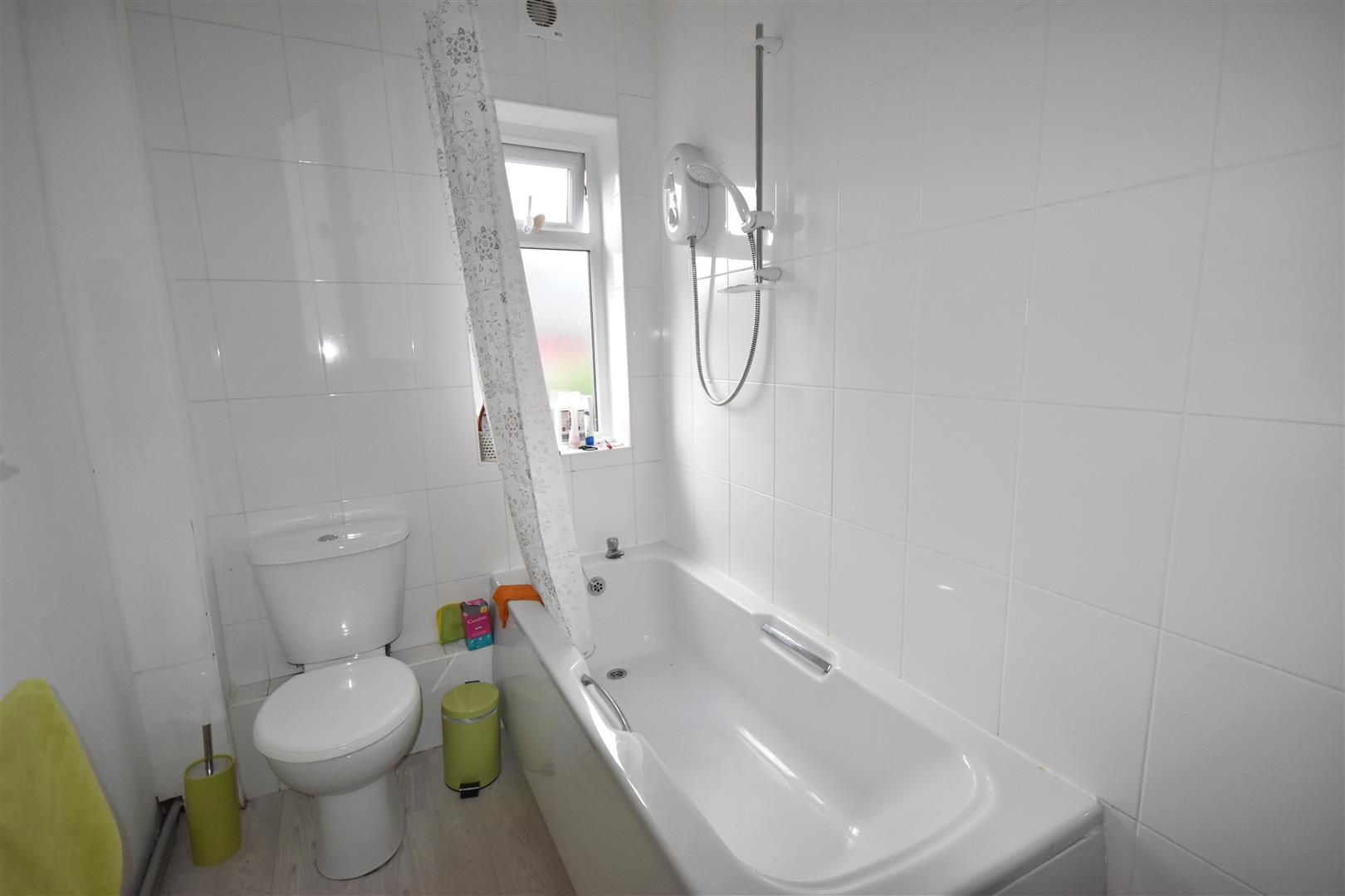 28, Grosvenor Square, Sharrow, Sheffield, S2 4NS