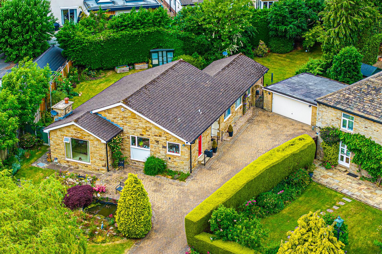 Dore Hall Lodge, Church Lane, Dore, Sheffield, S17 3GS