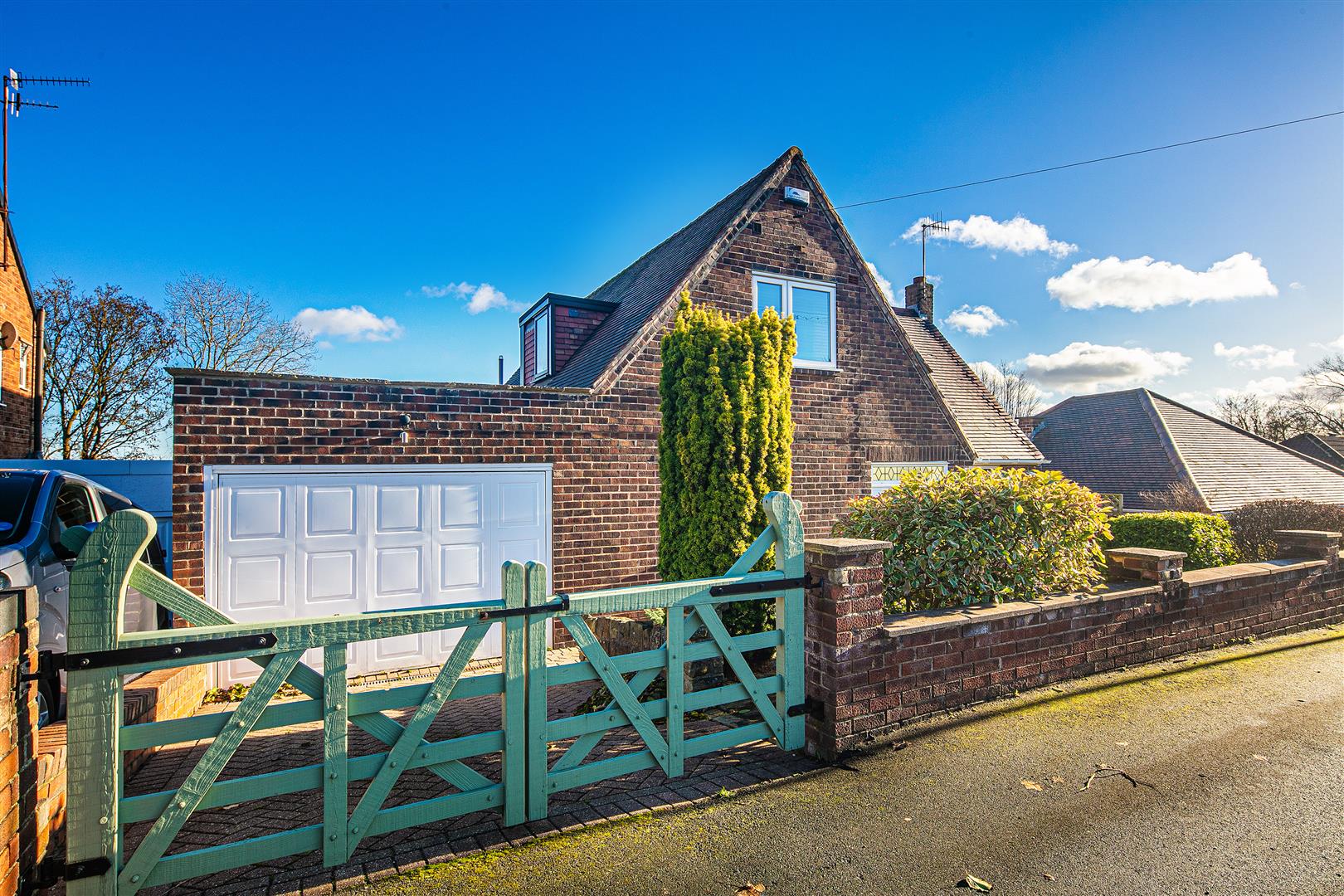 400, Halifax Road, Grenoside, Sheffield, S35 8PA