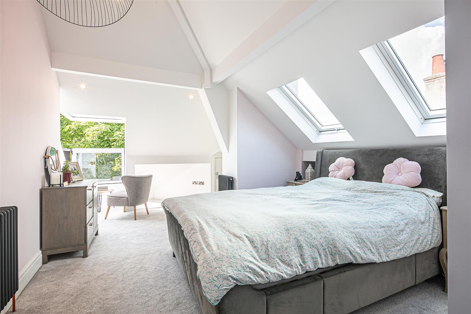16, Canterbury Avenue, Fulwood, Sheffield, S10 3RT
